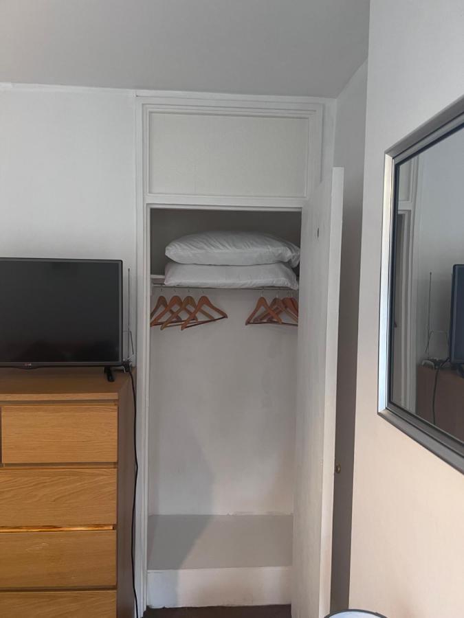 Exford Court Room 2 伦敦 外观 照片